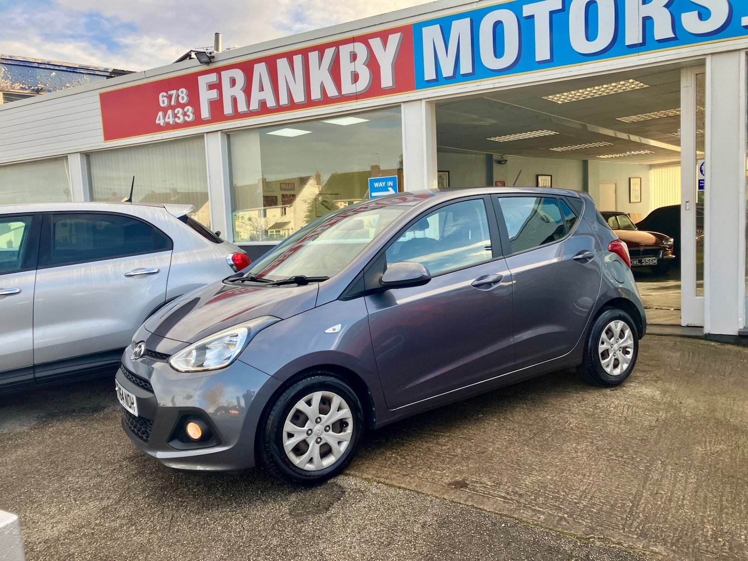 Used Hyundai i10 2014 for sale - 77198089: Photo 5