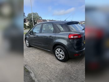 Used Citroen C4 Picasso 2014 for sale - 79834985: Photo