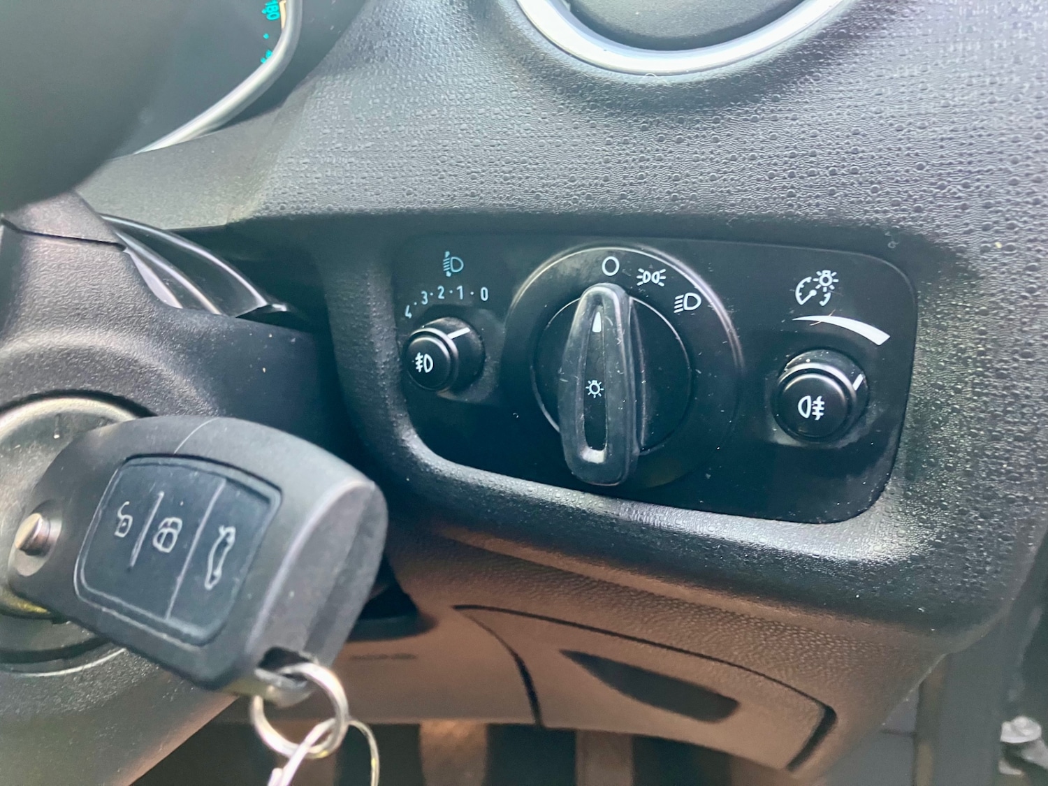 Used Ford Fiesta 2016 for sale - 77261240: Photo 11