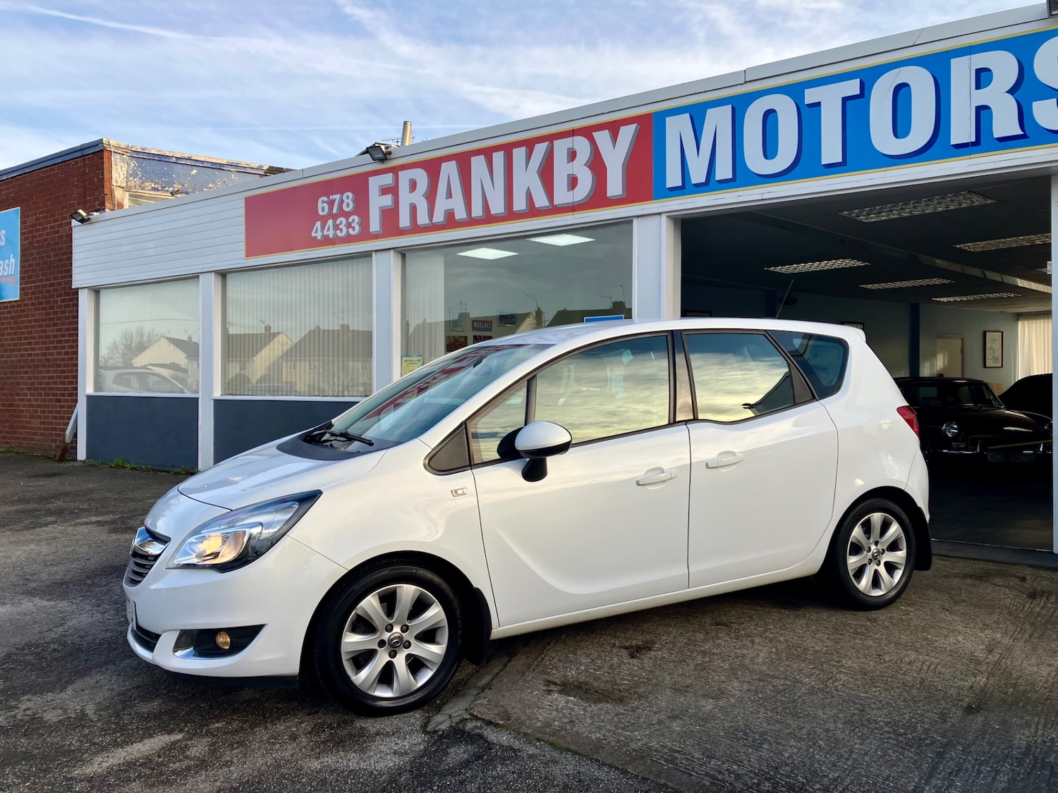 Used Vauxhall Meriva 2017 for sale - 76650791: Photo 3