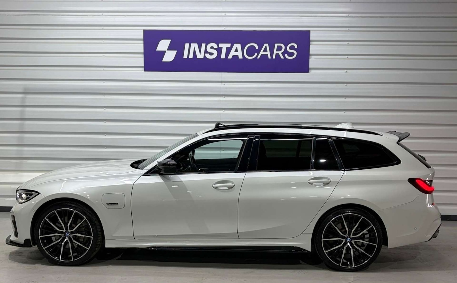 Used BMW 3 Series 2022 for sale - 78097418: Photo 2