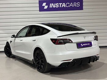 Used Tesla Model 3 2022 for sale - 78122030: Photo