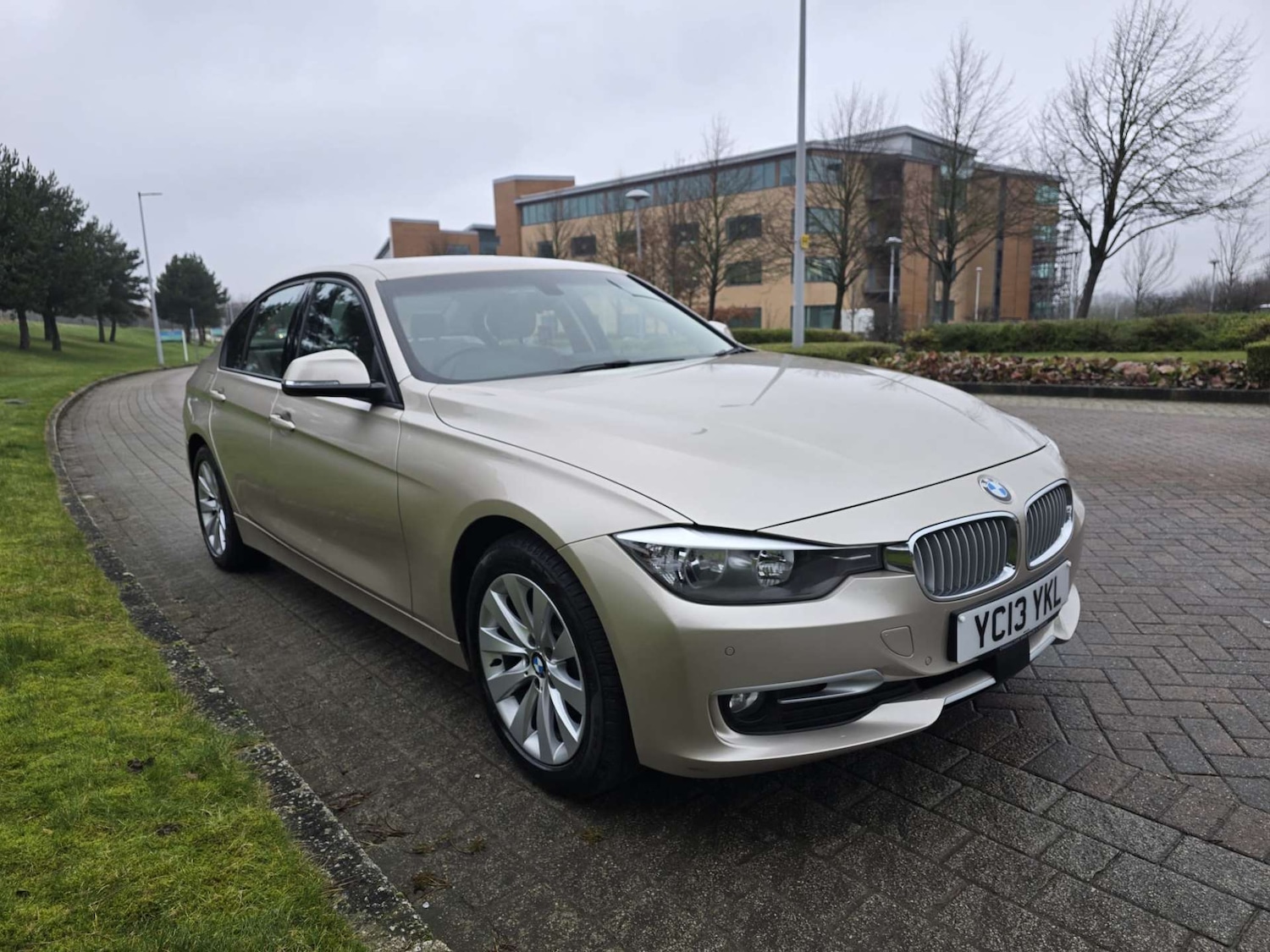 Used BMW 3 Series 2013 for sale - 77669319: Photo 5