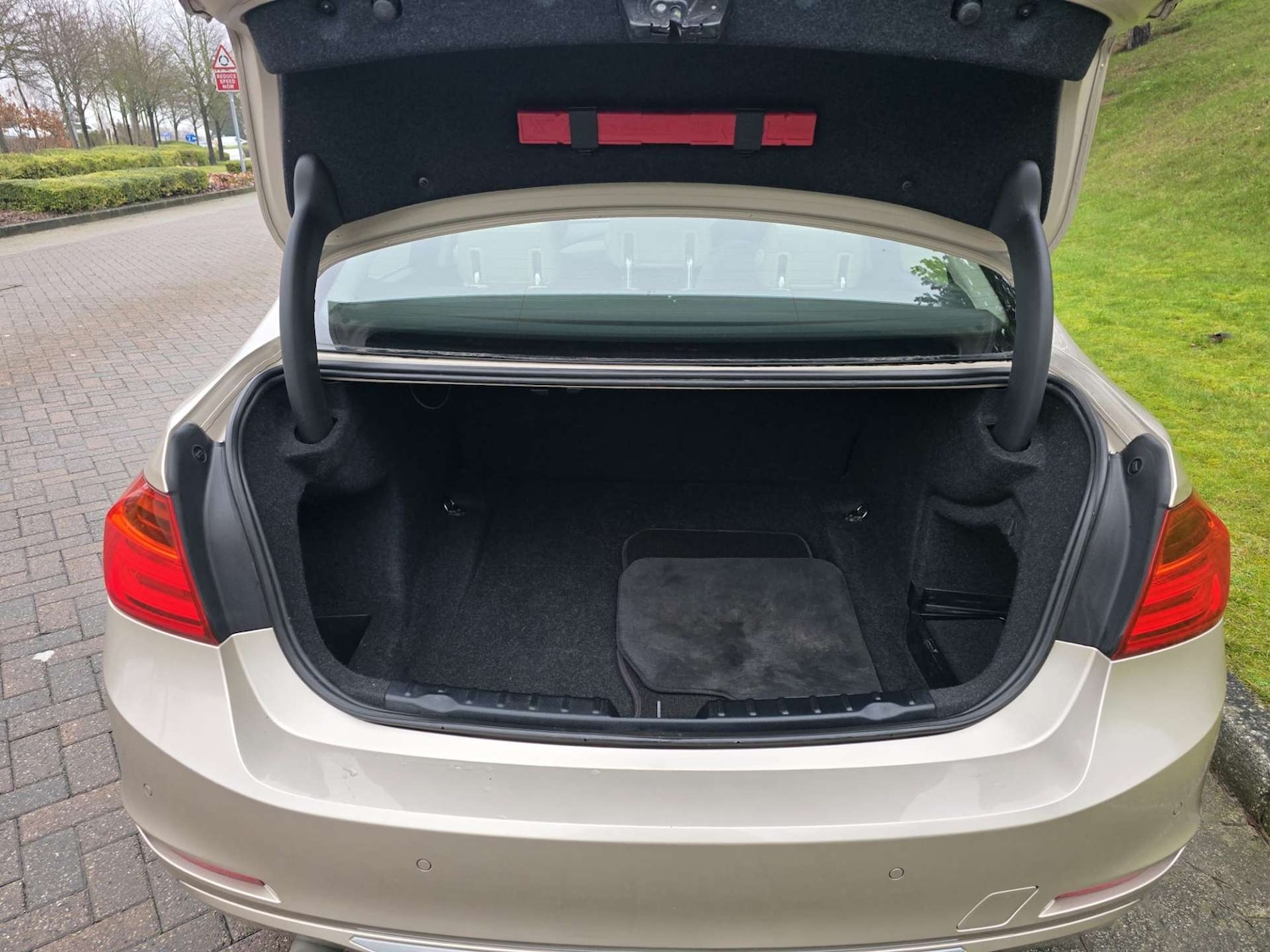 Used BMW 3 Series 2013 for sale - 77669319: Photo 7