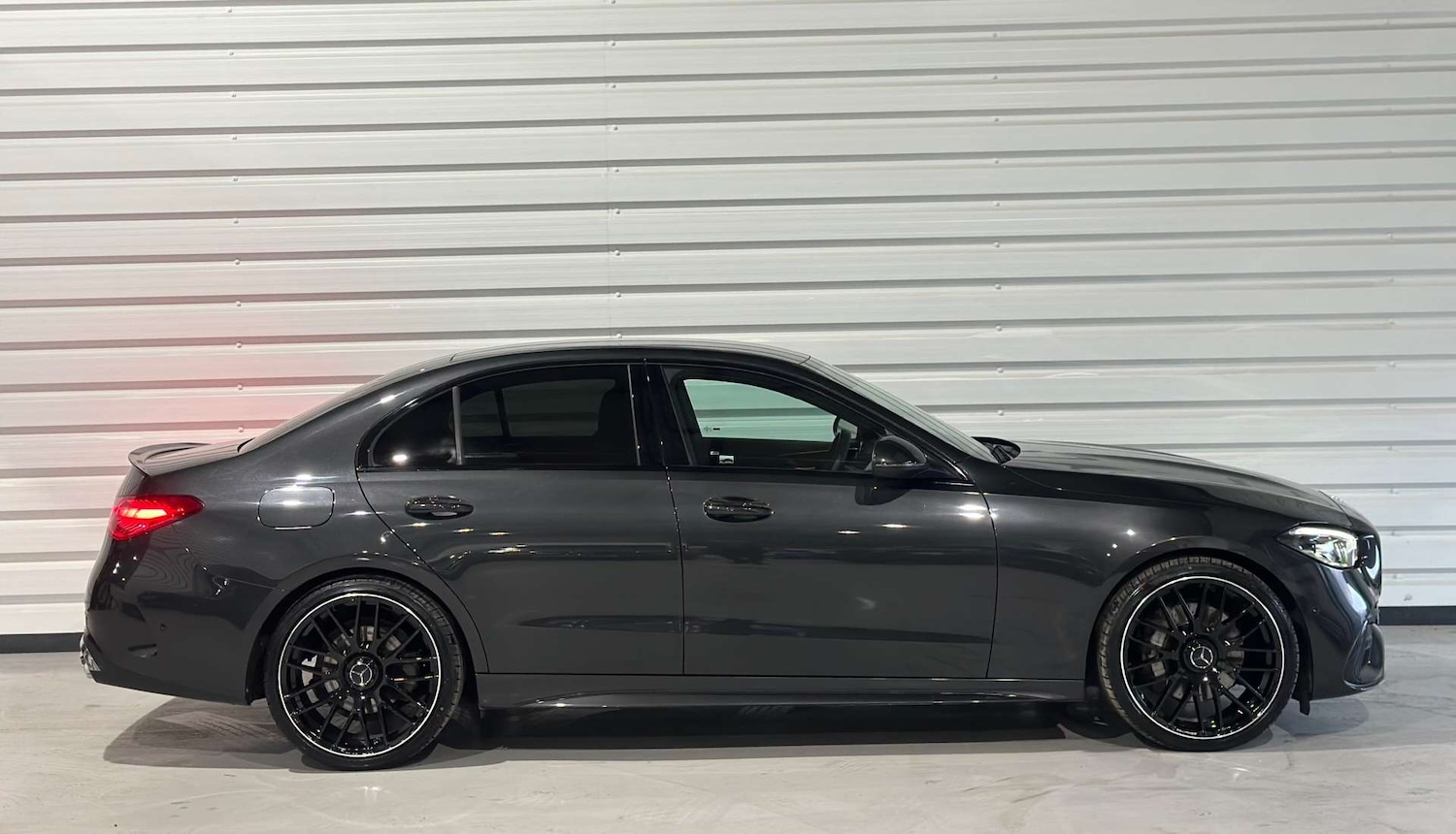 Used Mercedes-Benz C Class 2023 for sale - 77363703: Photo 3