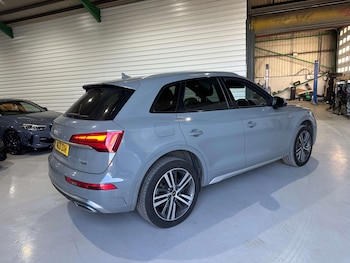 Used Audi Q5 2021 for sale - 77736137: Photo