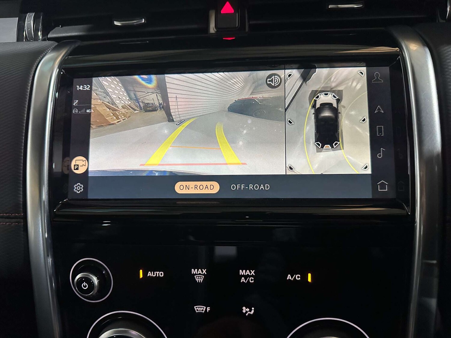 Used Land Rover Discovery Sport 2021 for sale - 77363698: Photo 15