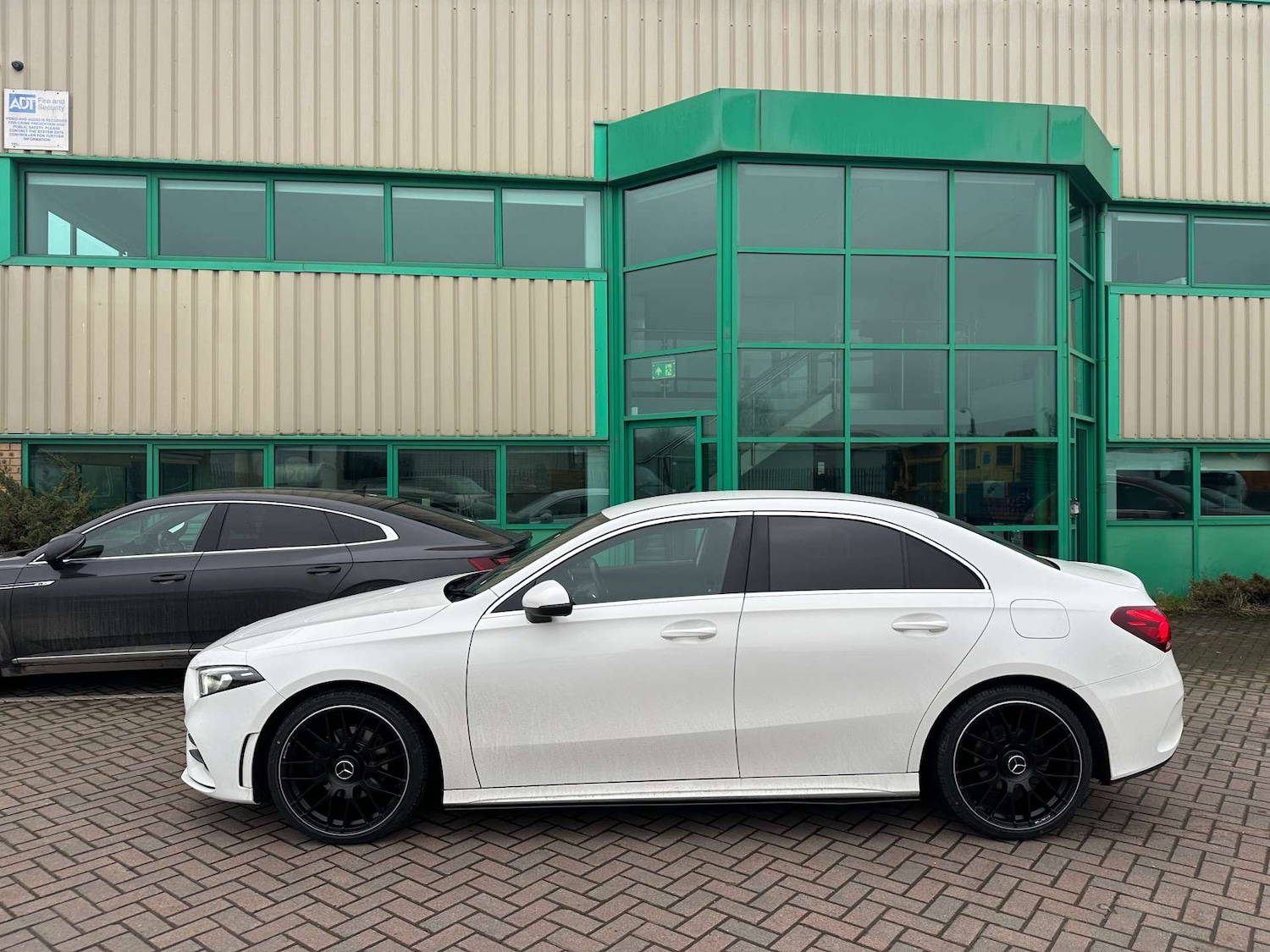 Used Mercedes-Benz A-Class 2020 for sale - 77446389: Photo 2