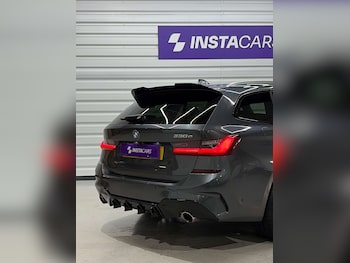 Used BMW 3 Series 2021 for sale - 78272724: Photo