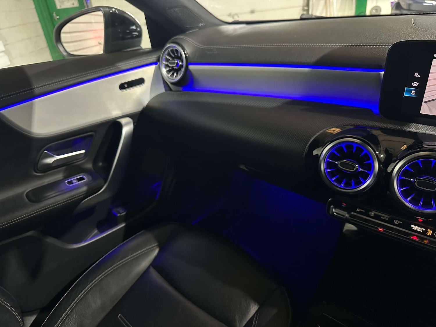 Used Mercedes-Benz CLA 2022 for sale - 77655523: Photo 15