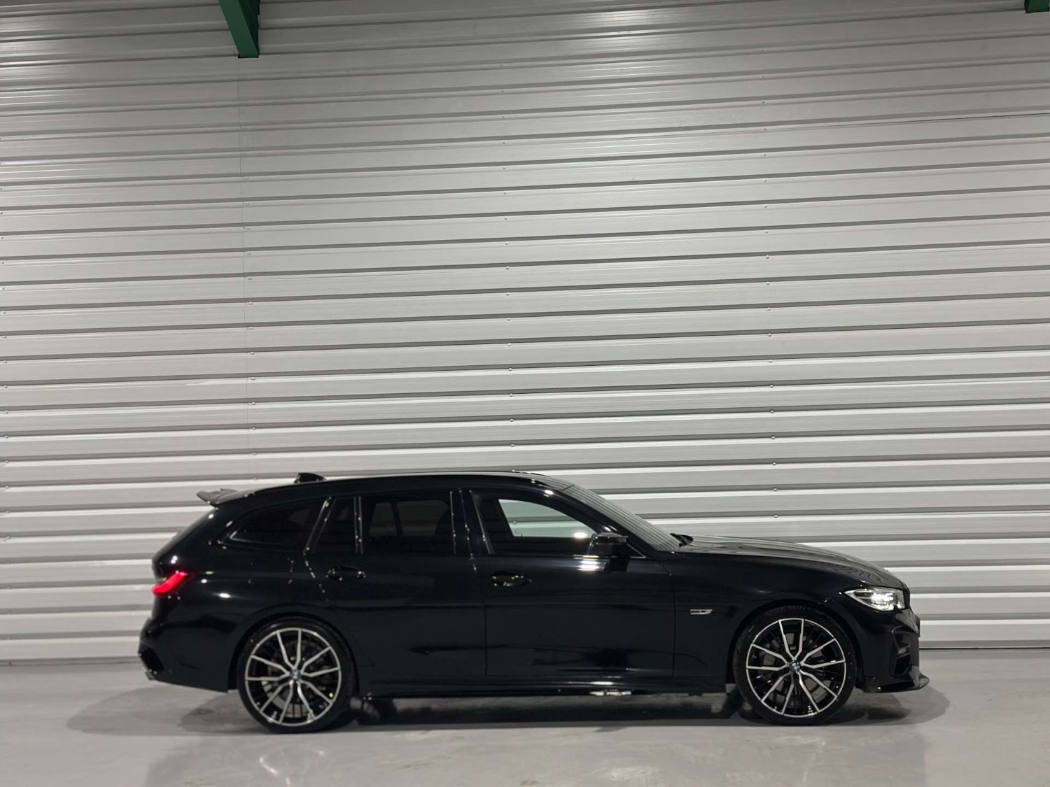 Used BMW 3 Series 2021 for sale - 77678657: Photo 3