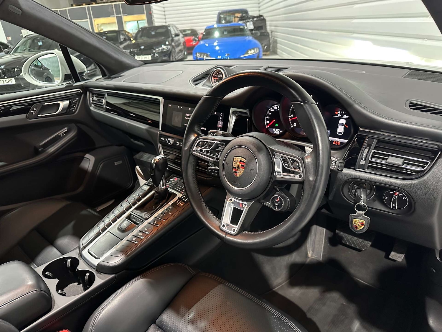 Used Porsche Macan 2020 for sale - 77609445: Photo 23