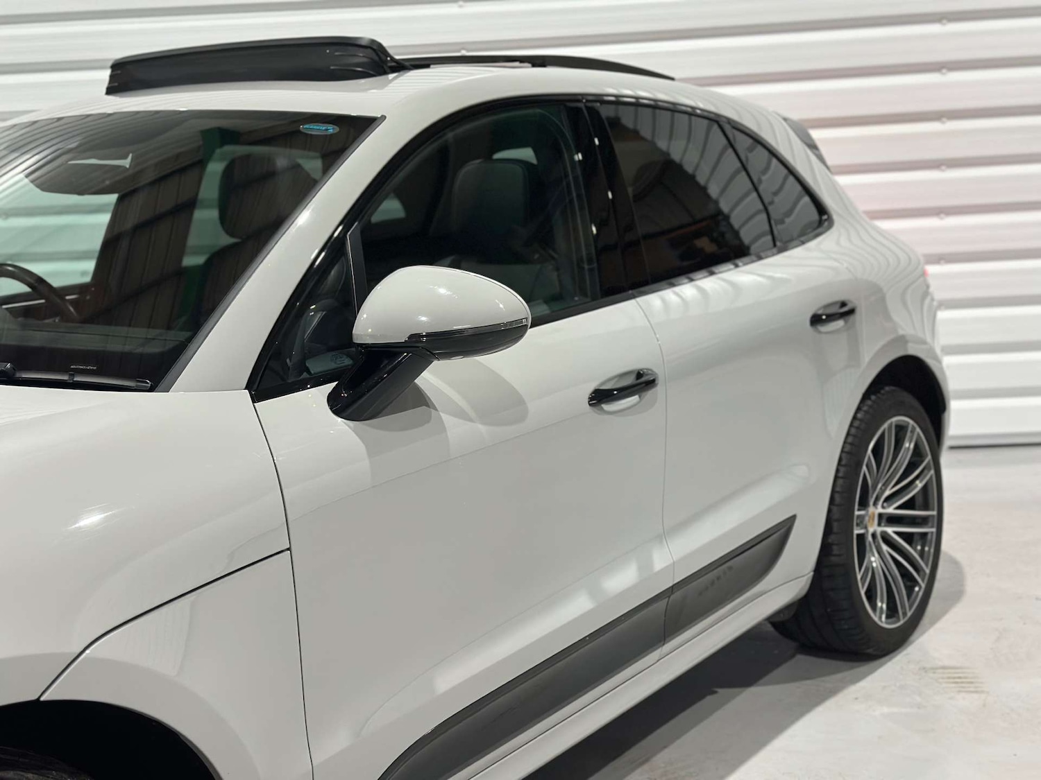 Used Porsche Macan 2020 for sale - 77609445: Photo 25