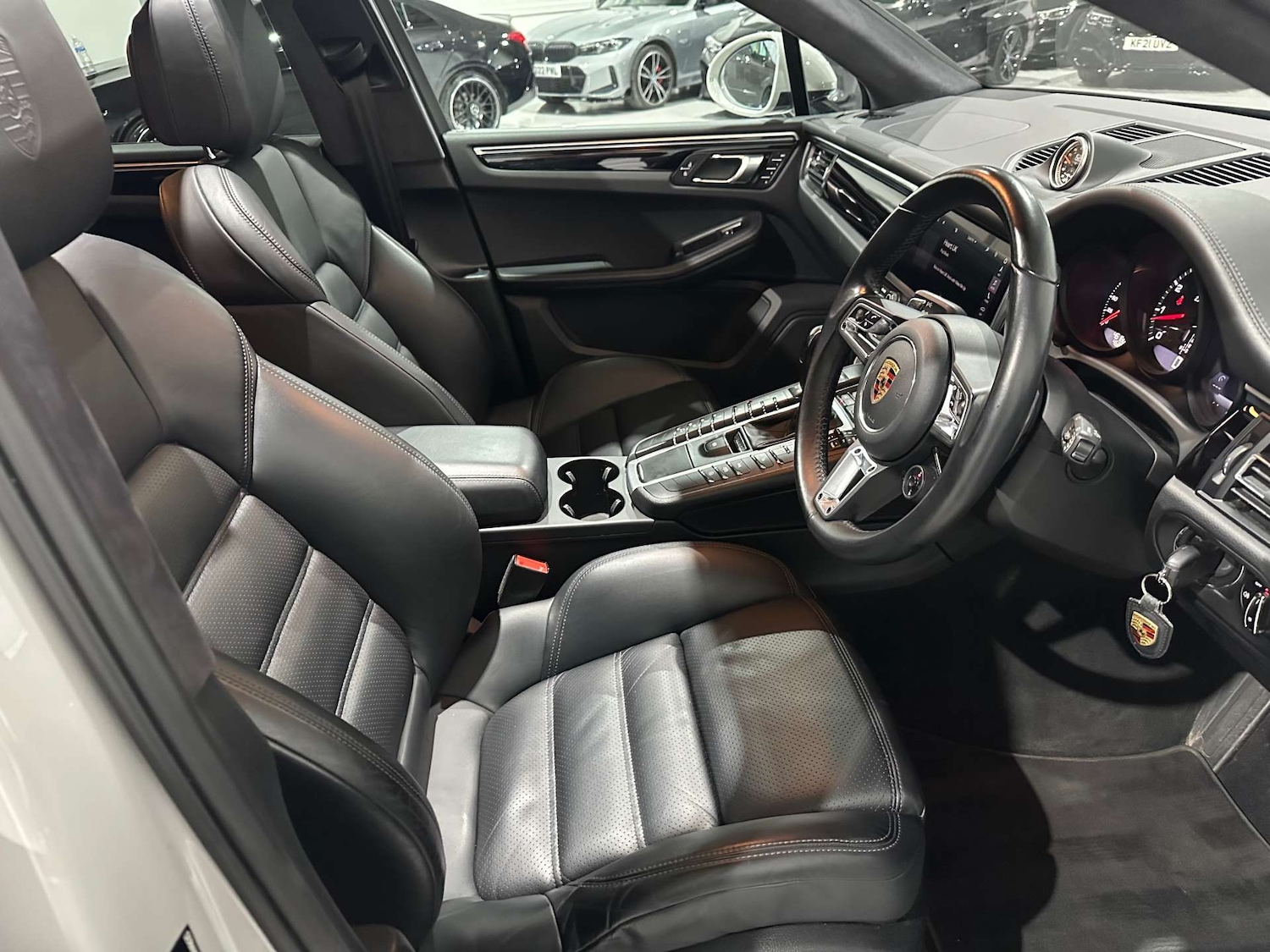 Used Porsche Macan 2020 for sale - 77609445: Photo 26