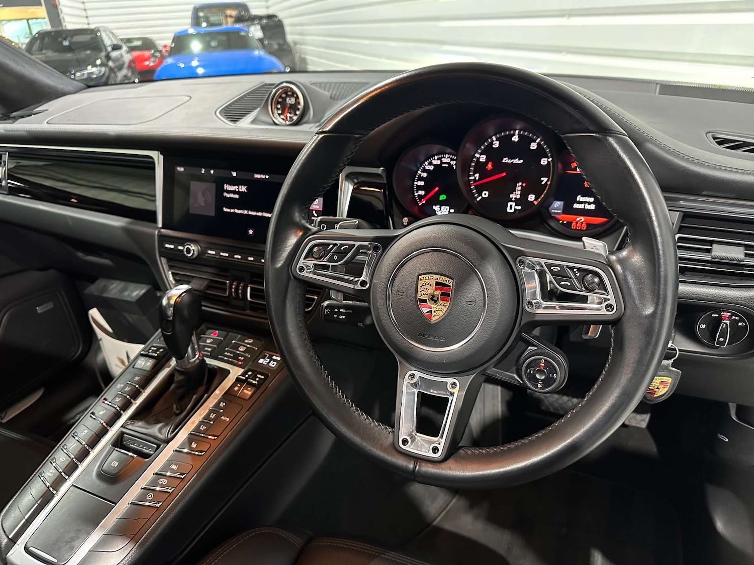 Used Porsche Macan 2020 for sale - 77609445: Photo 38