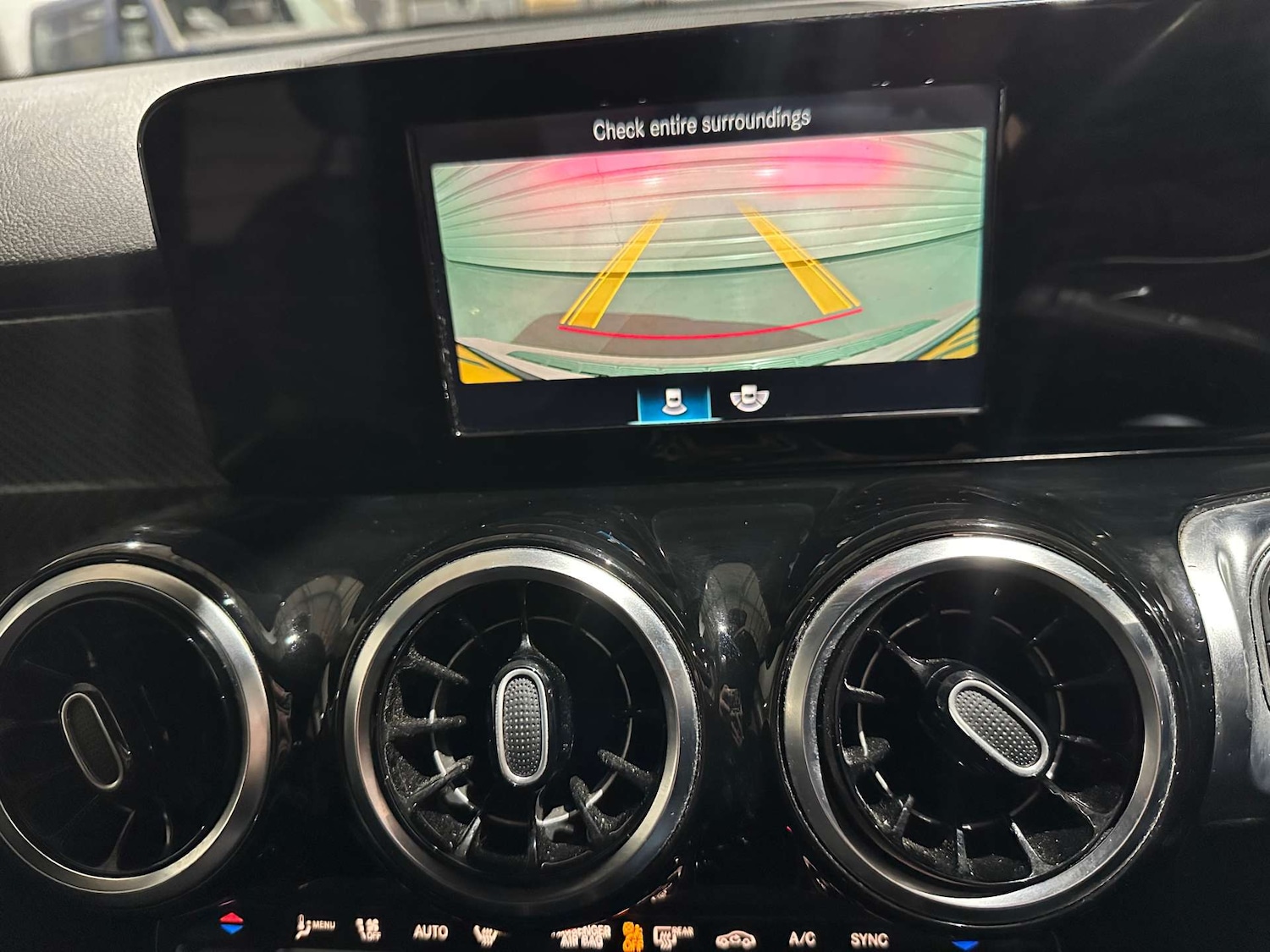 Used Mercedes-Benz GLB 2021 for sale - 77363702: Photo 27