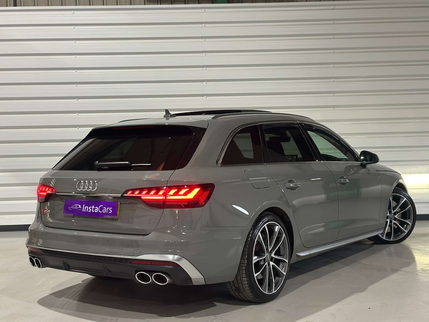 Used Audi A4 2020 for sale - 77363710: Photo 3