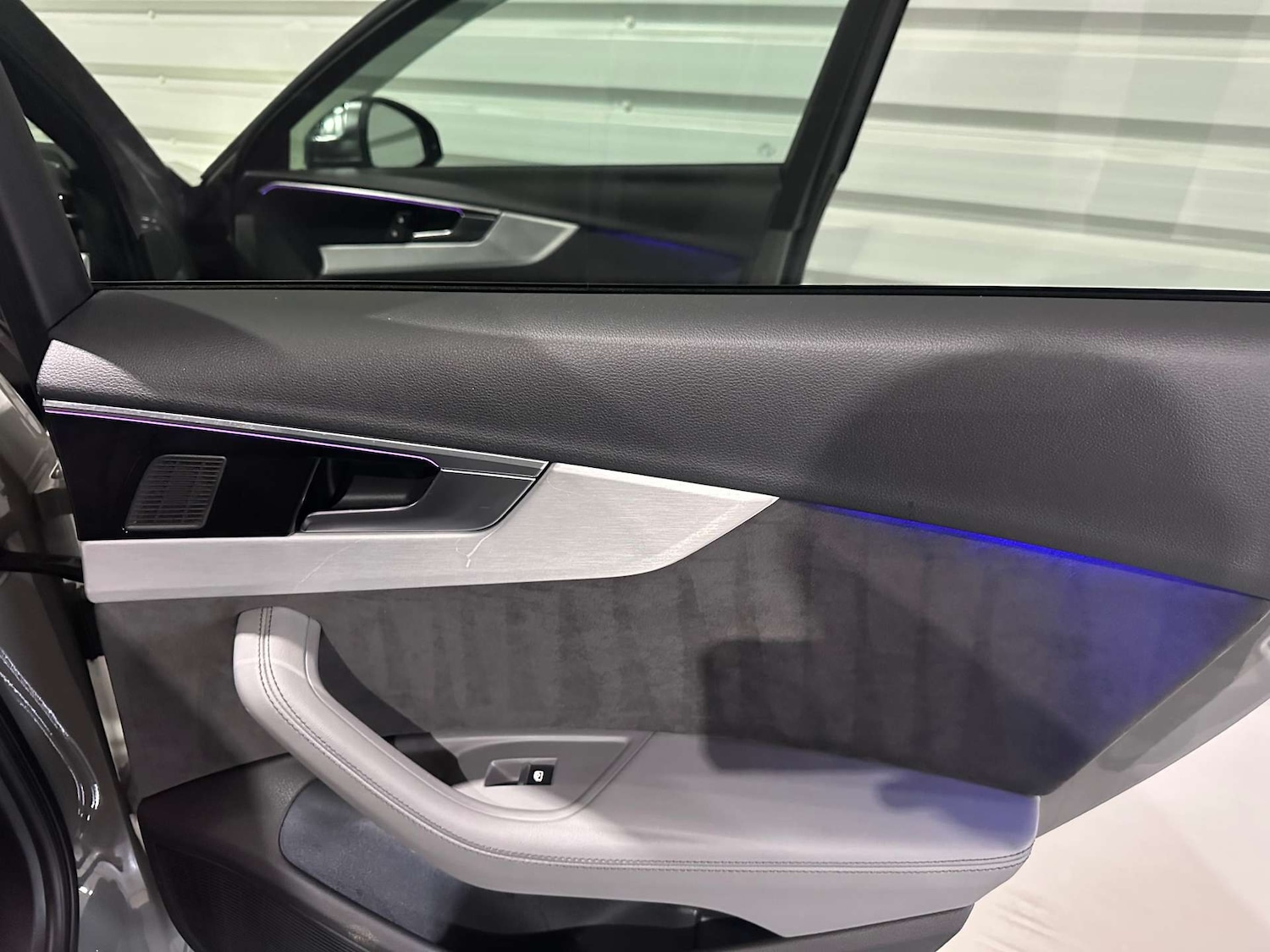 Used Audi A4 2020 for sale - 77363710: Photo 39