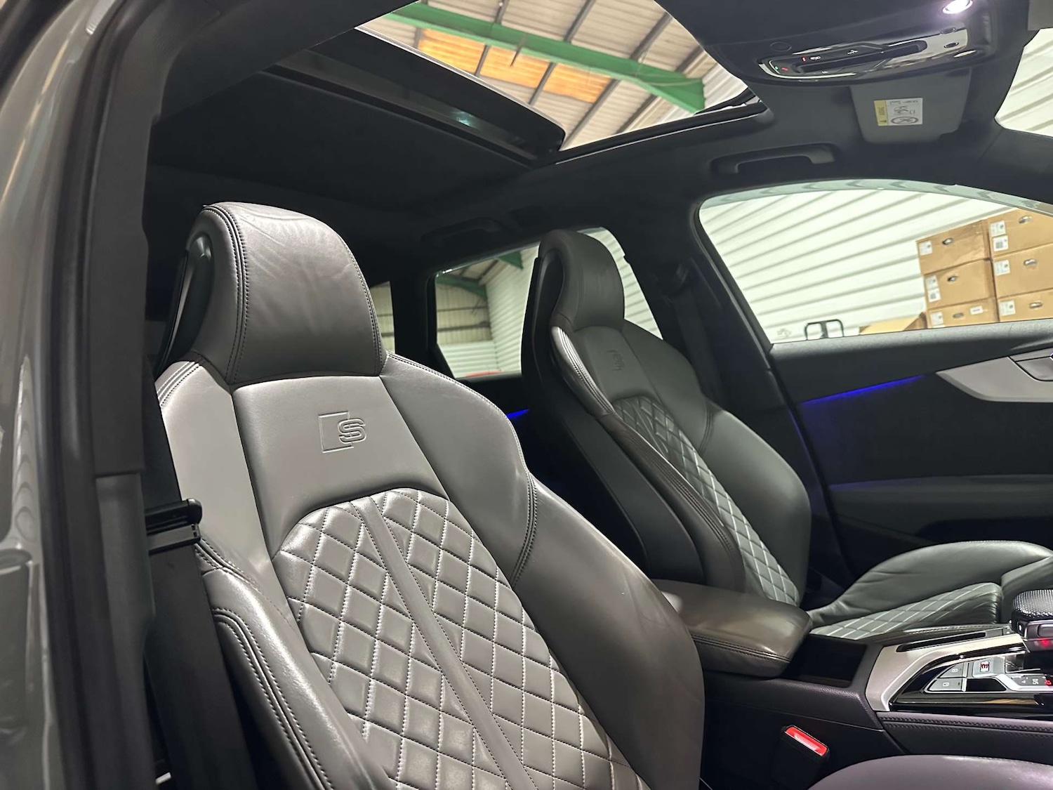 Used Audi A4 2020 for sale - 77363710: Photo 5