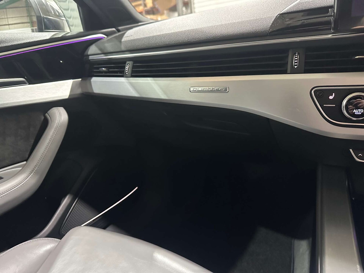 Used Audi A4 2020 for sale - 77363710: Photo 54