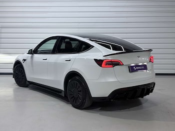 Used Tesla Model Y 2023 for sale - 79276734: Photo