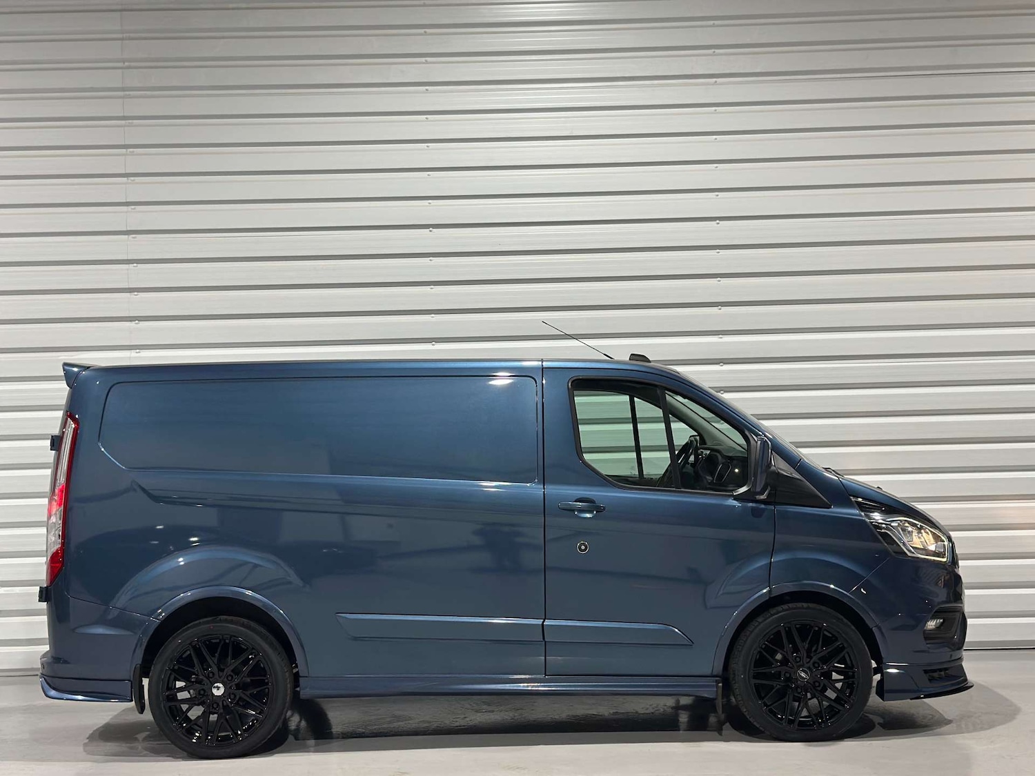 Used Ford Transit Custom 2021 for sale - 77765799: Photo 2