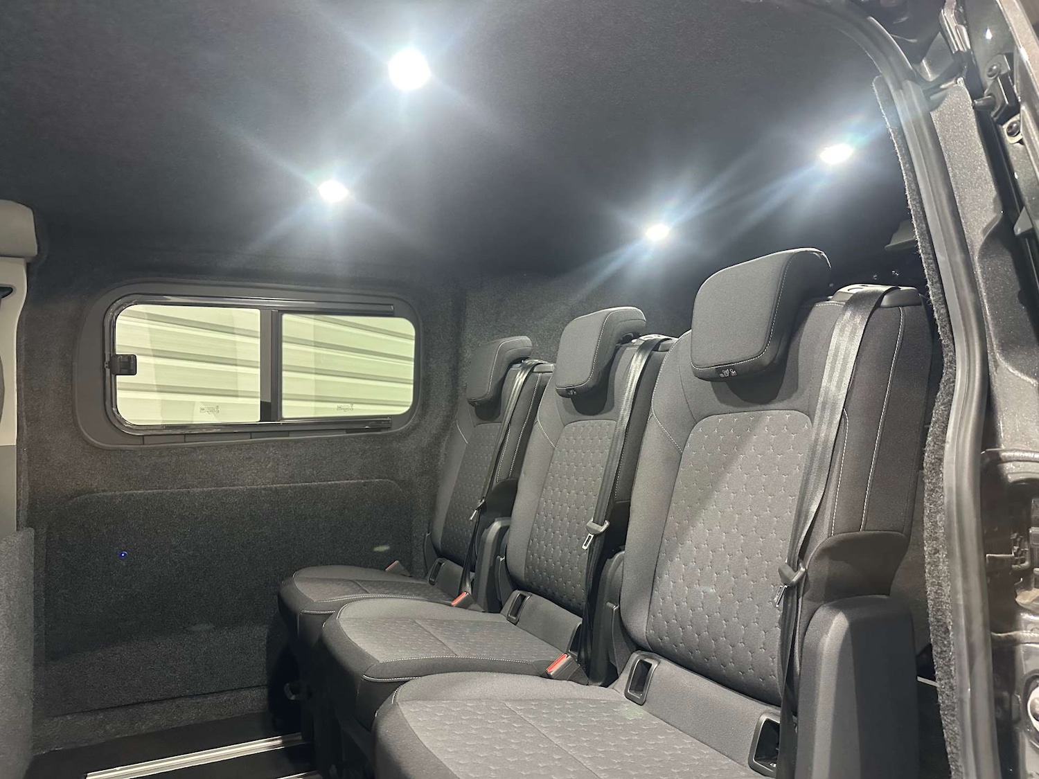 Used Ford Transit Custom 2024 for sale - 77953403: Photo 2