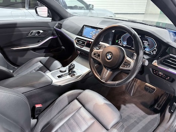 Used BMW 3 Series 2021 for sale - 77363706: Photo