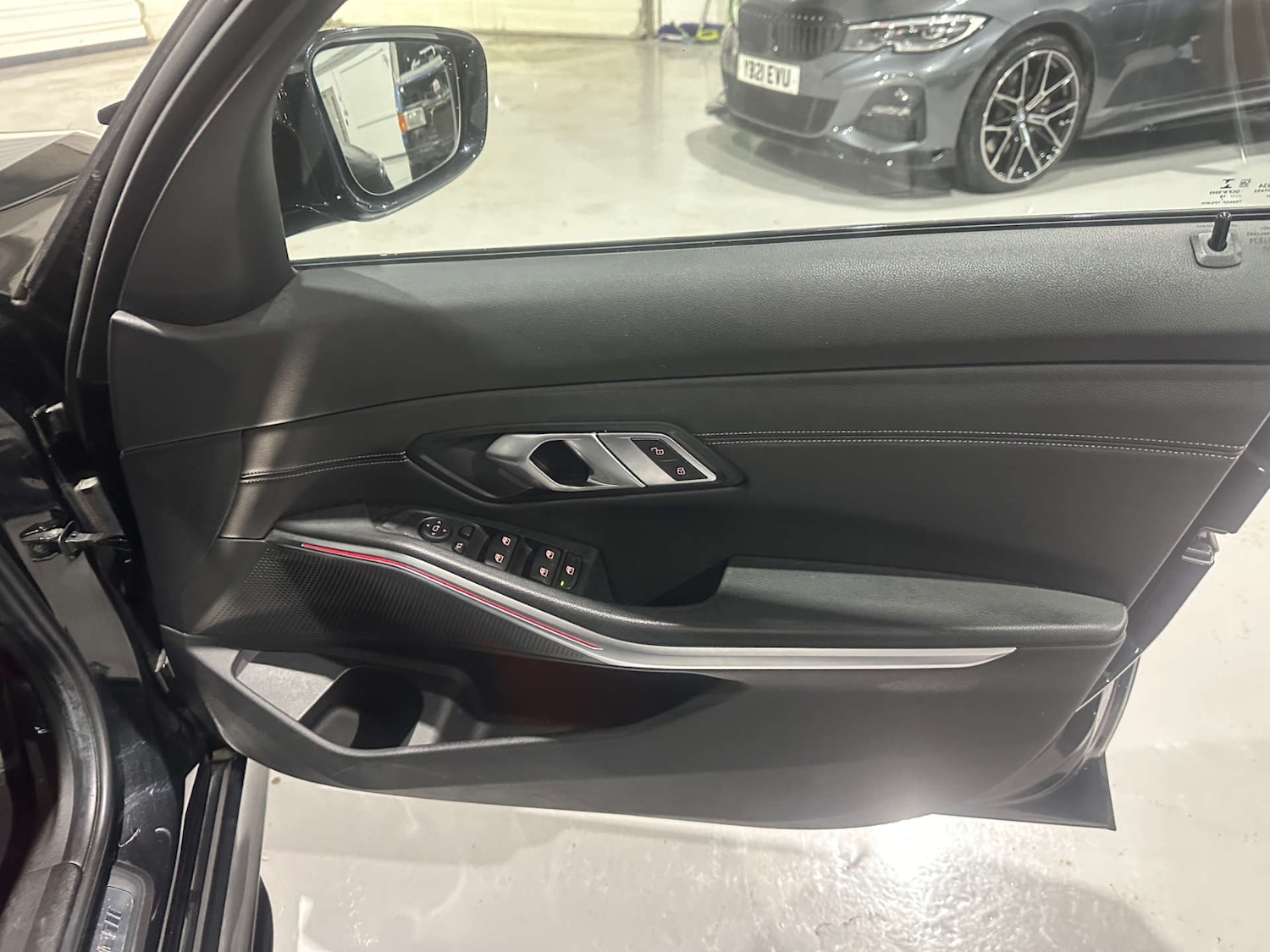 Used BMW 3 Series 2019 for sale - 77363691: Photo 21