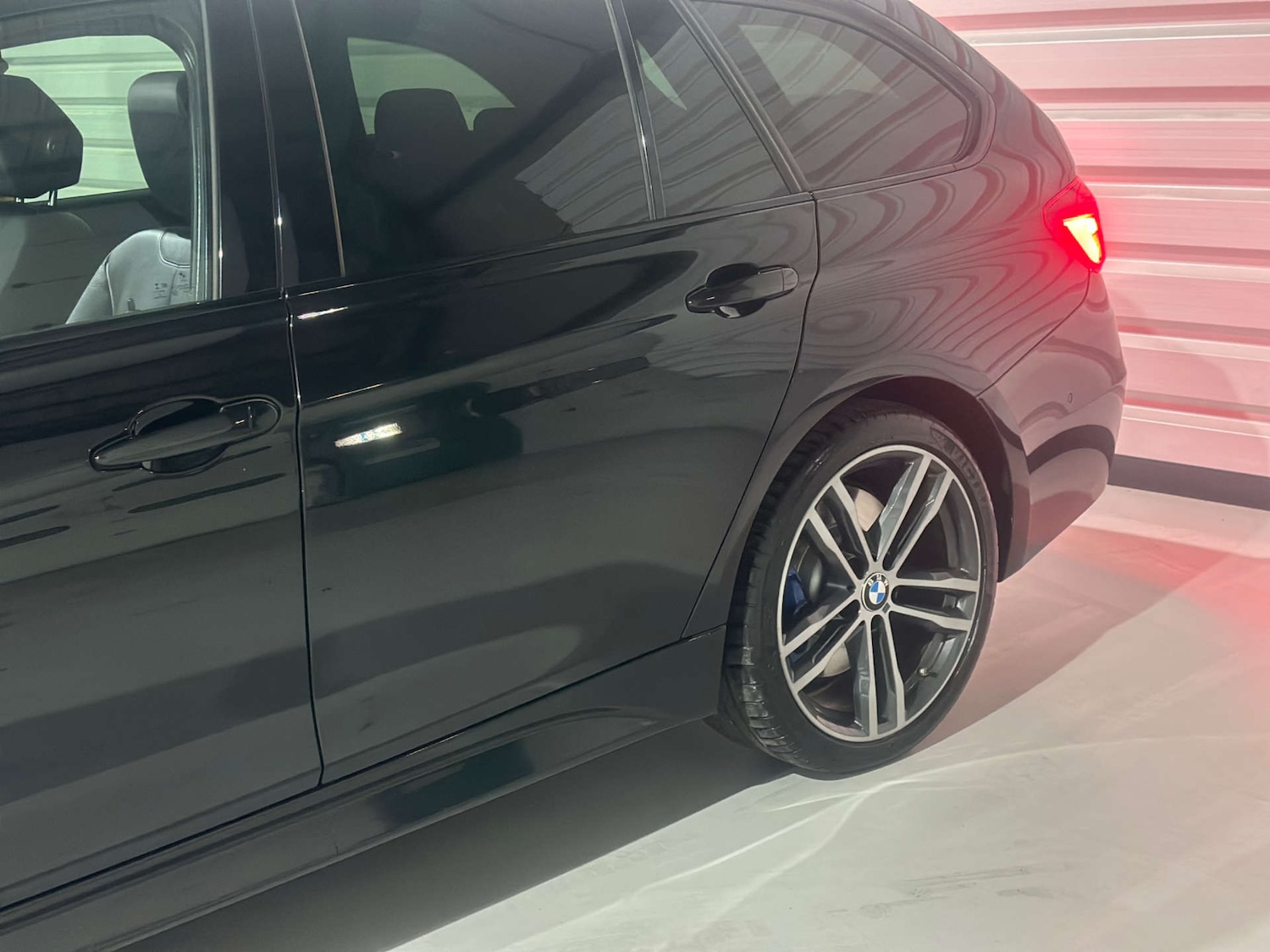 Used BMW 3 Series 2018 for sale - 77363690: Photo 32