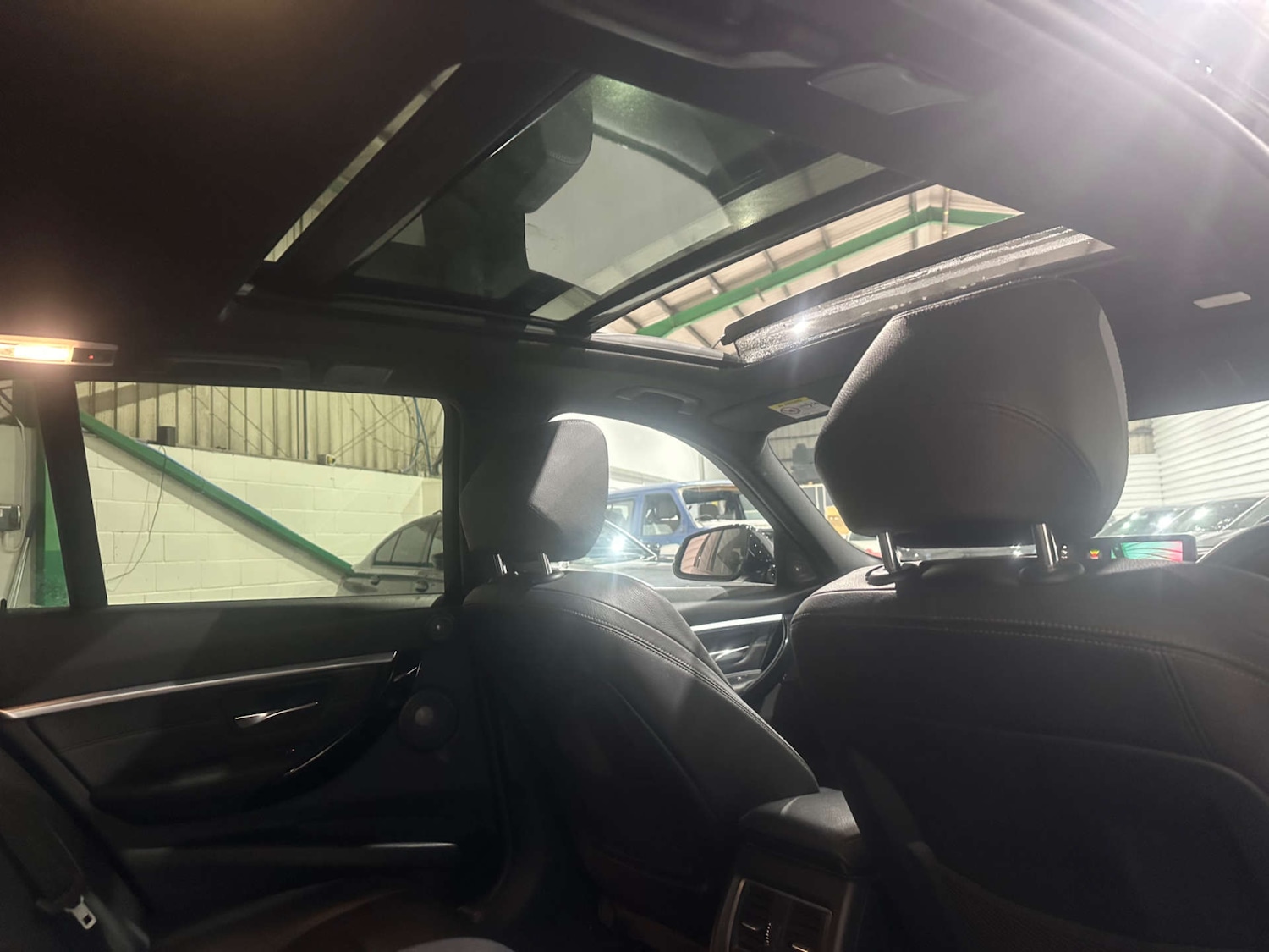 Used BMW 3 Series 2018 for sale - 77363690: Photo 48