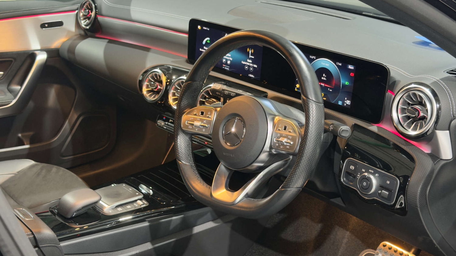 Used Mercedes-Benz A-Class 2022 for sale - 77669288: Photo 8