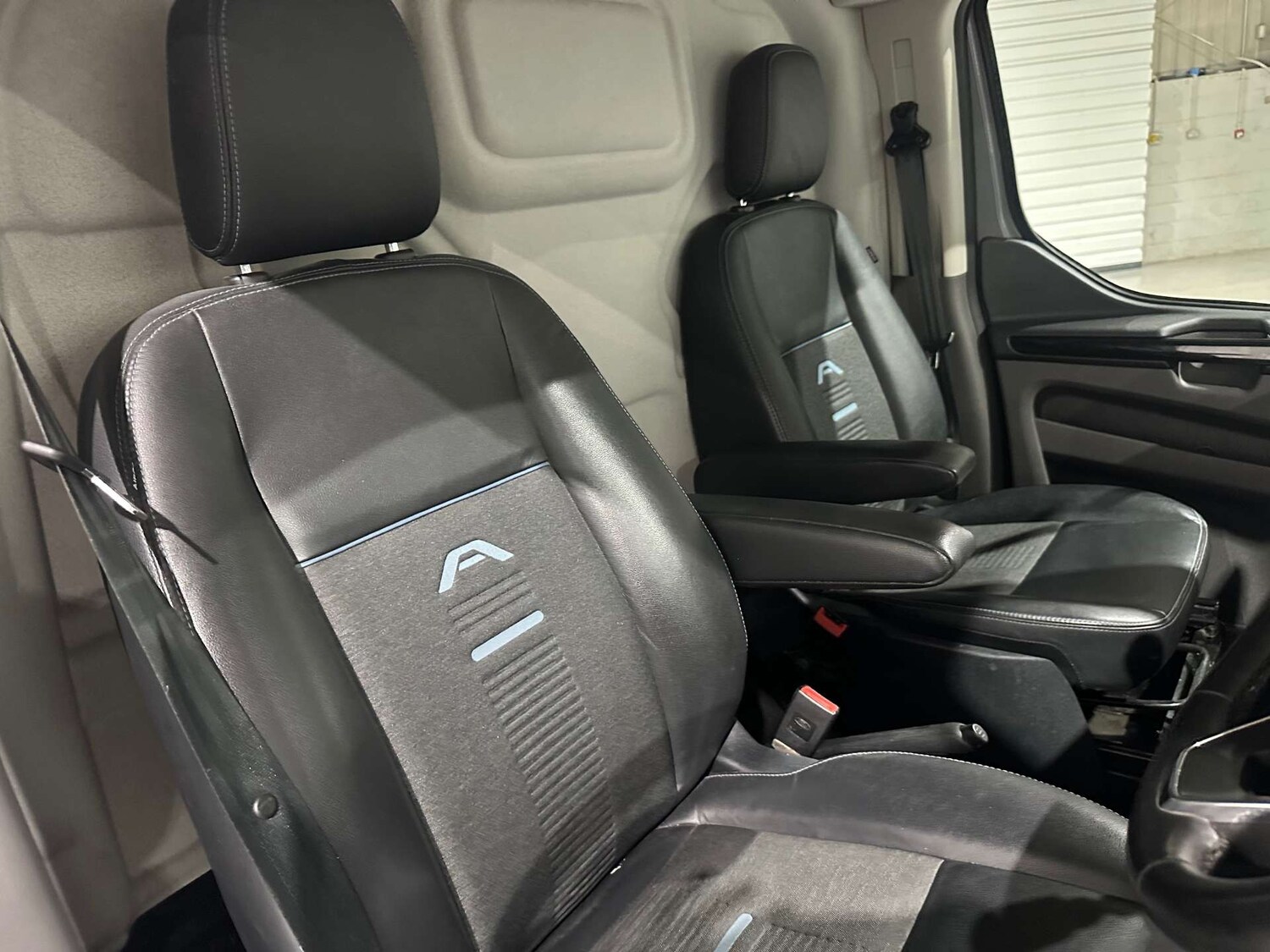 Used Ford Transit Custom 2023 for sale - 77765766: Photo 35