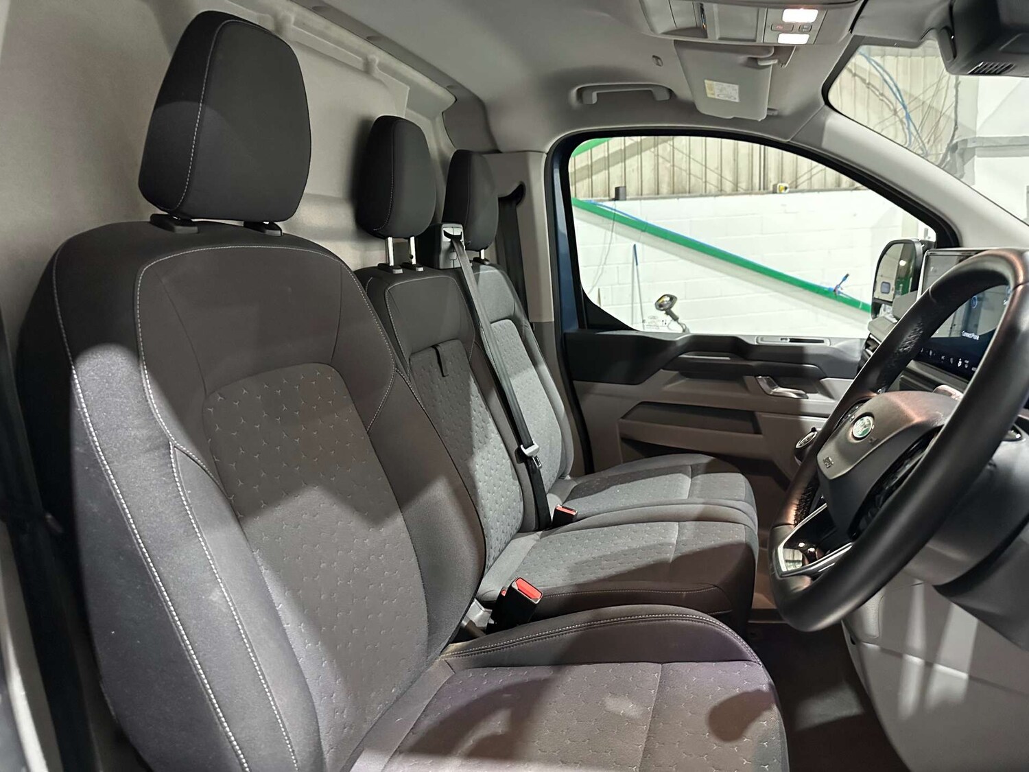 Used Ford Transit Custom 2024 for sale - 77363707: Photo 16