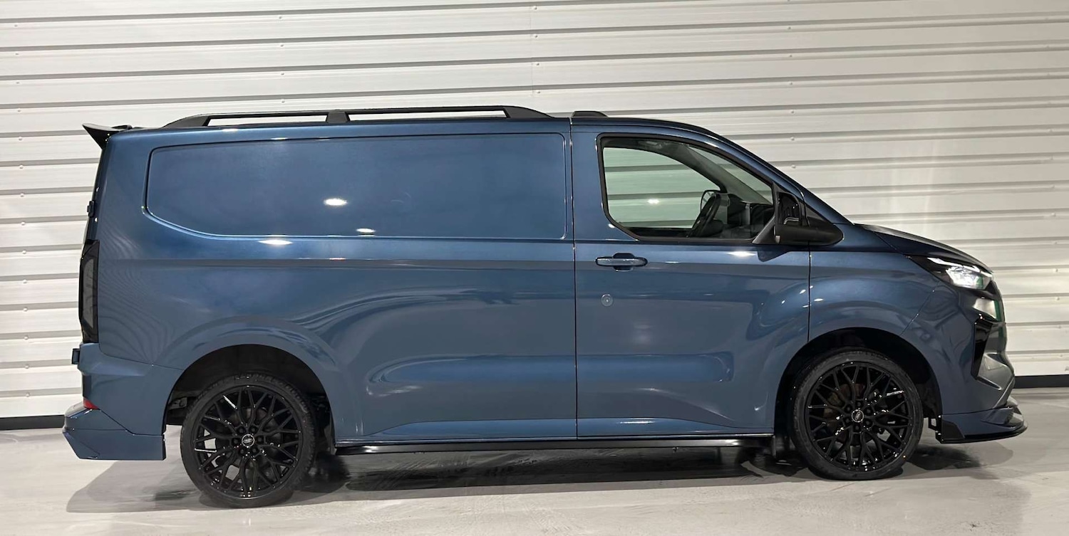 Used Ford Transit Custom 2024 for sale - 77363707: Photo 2