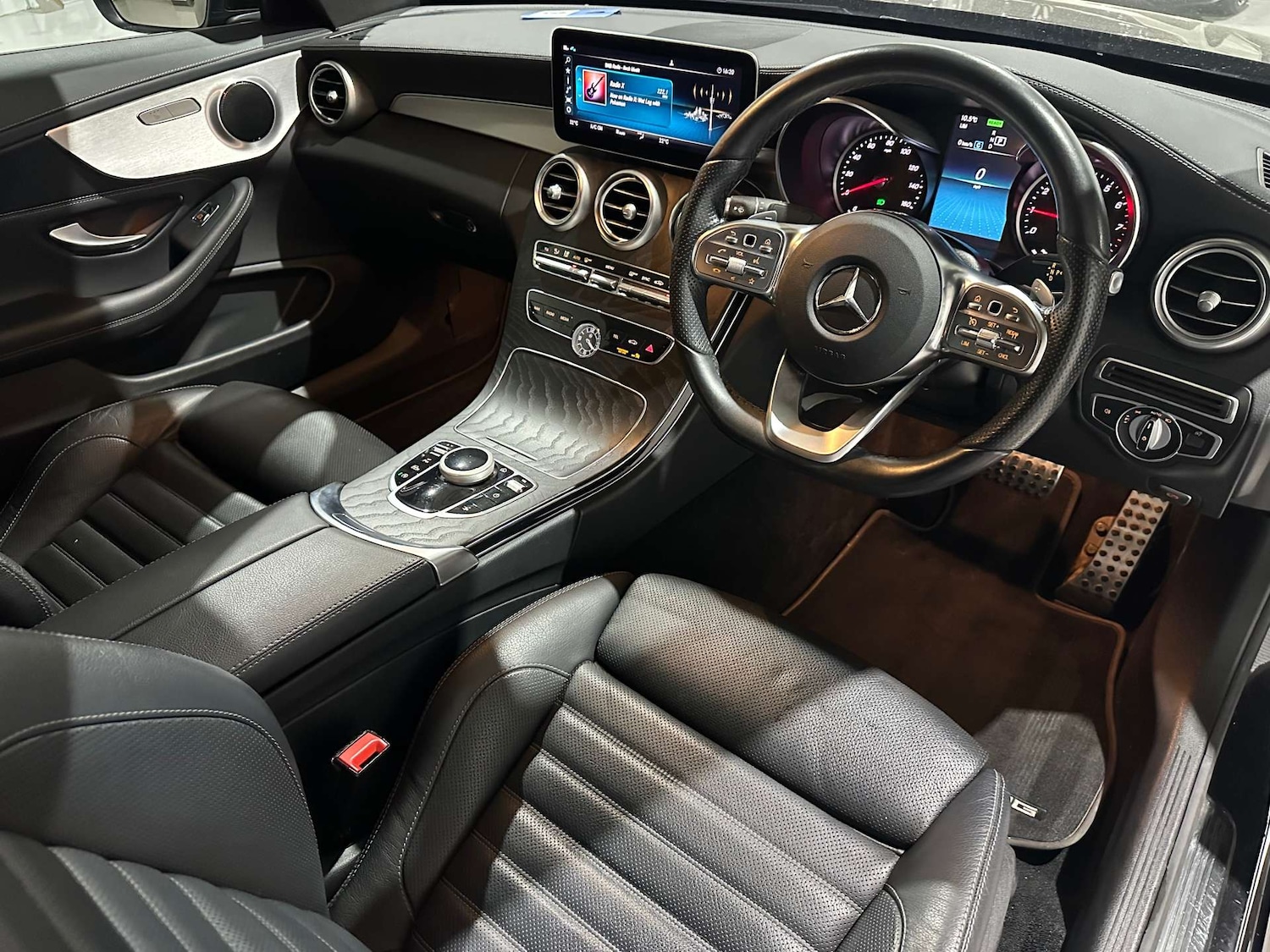 Used Mercedes-Benz C Class 2020 for sale - 77569675: Photo 24