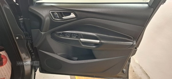 Used Ford Kuga 2016 for sale - 77268624: Photo 27