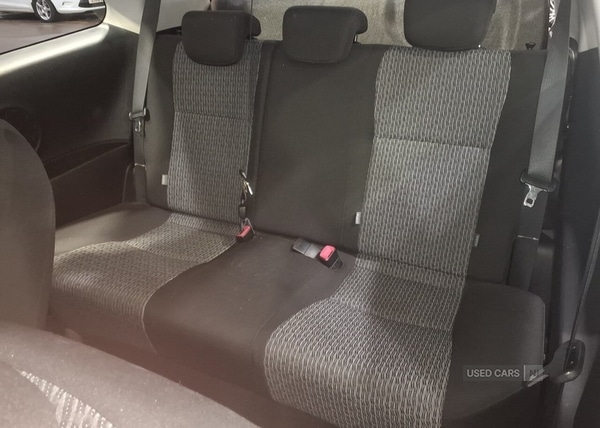 Used Toyota Yaris 2014 for sale - 77684809: Photo 8