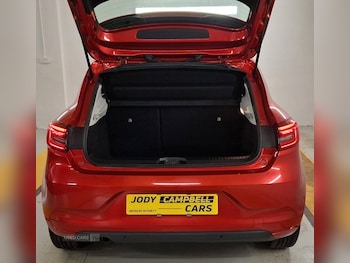 Used Renault Clio 2022 for sale - 79085592: Photo