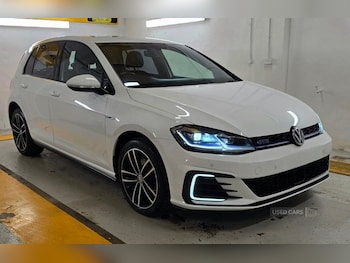 Used Volkswagen Golf 2018 for sale - 76419288: Photo