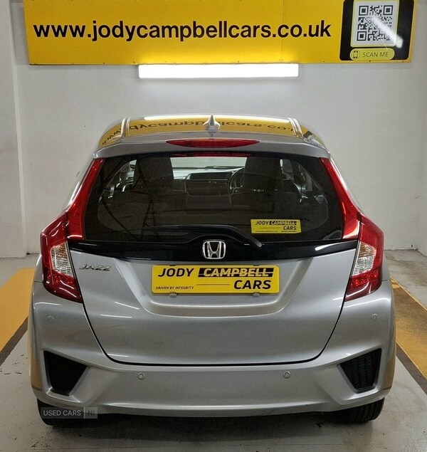 Used Honda Jazz 2017 for sale - 76271138: Photo 8