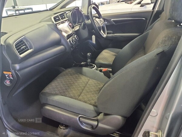 Used Honda Jazz 2017 for sale - 76271138: Photo 8