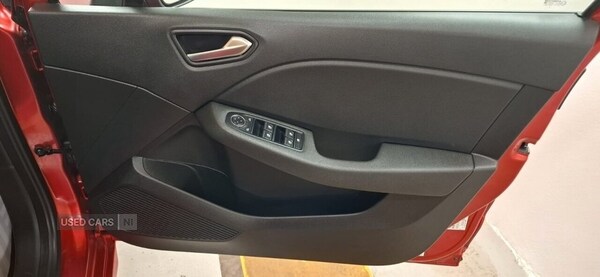 Used Renault Clio 2022 for sale - 74680421: Photo 40