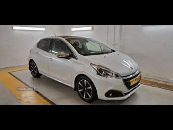 Used Peugeot 208 2018 for sale - 74622943: Photo