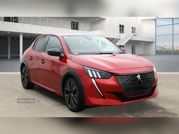 Peugeot - 208