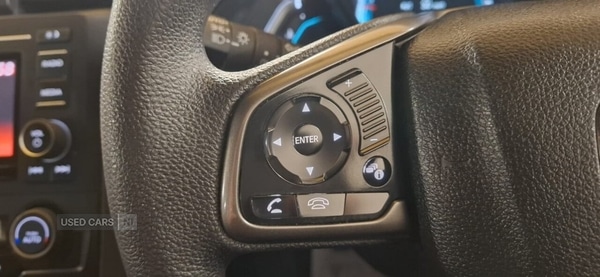 Used Honda Civic 2018 for sale - 76271129: Photo 16