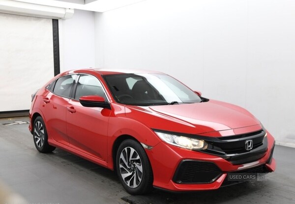 Used Honda Civic 2018 for sale - 76271129: Photo 1