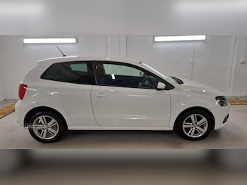 Used Volkswagen Polo 2017 for sale - 75340372: Photo