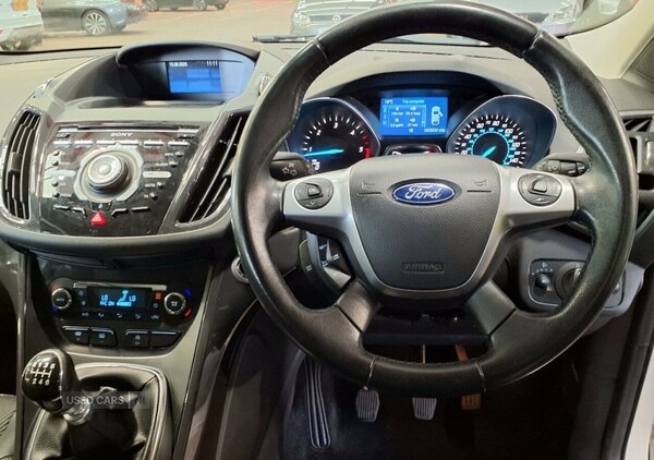 Used Ford Kuga 2015 for sale - 75635837: Photo 4