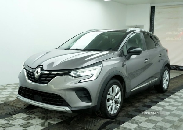 Used Renault Captur 2020 for sale - 77982791: Photo 2